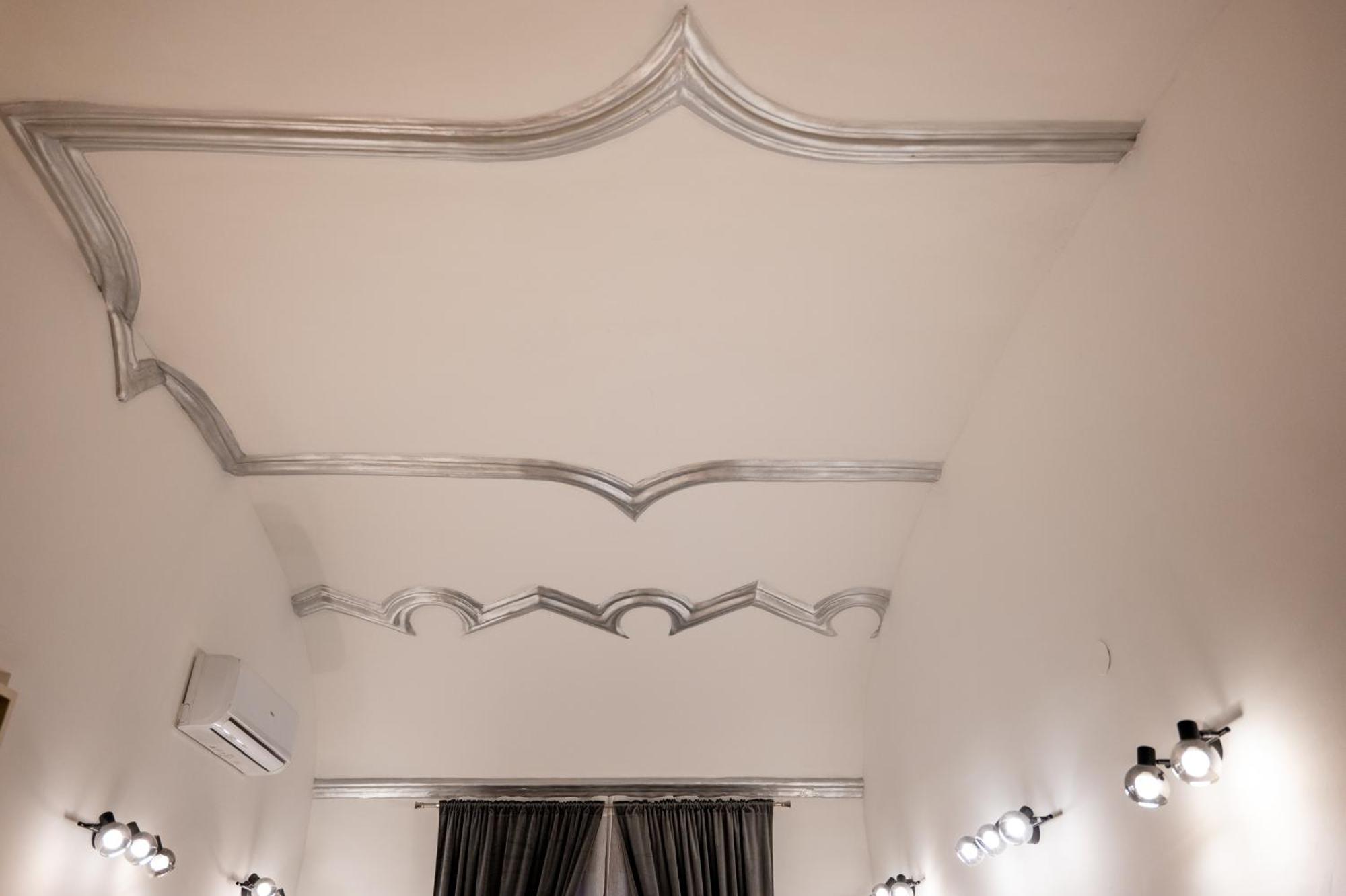 Little Vienna Silver Apartment Varazdin Exterior photo